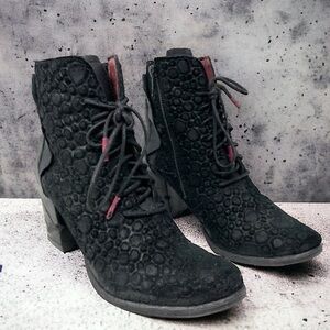 Papucei Black Dotted Burnished Suede and Leather Heeled Lace Up Booties Size 39